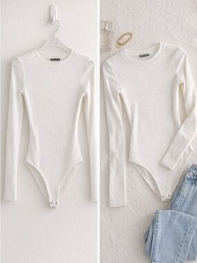 Zara White Ribbed Long Sleeve Bodysuit